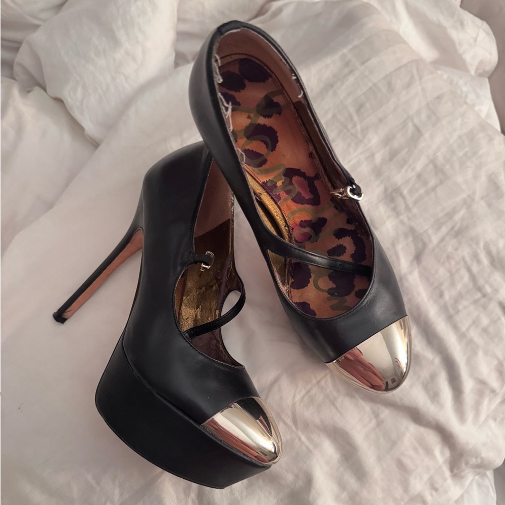 sam edelman black and gold pumps high heels